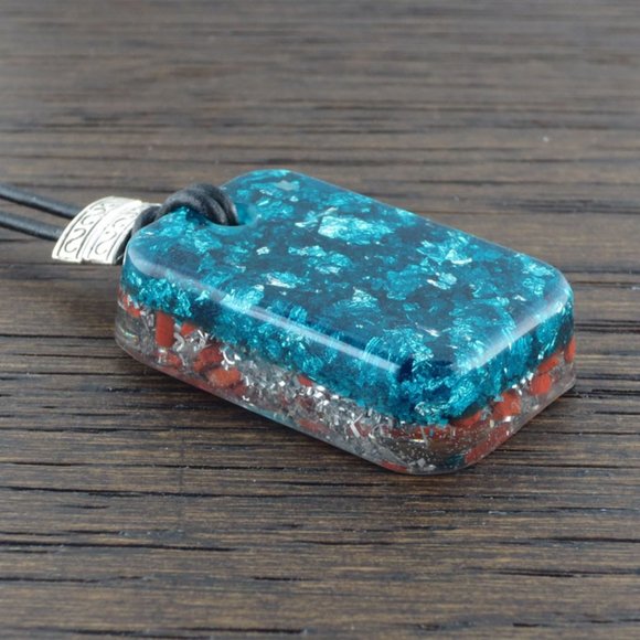 Red Jasper Stardust Orgonite Pendant - Picture 2 of 2